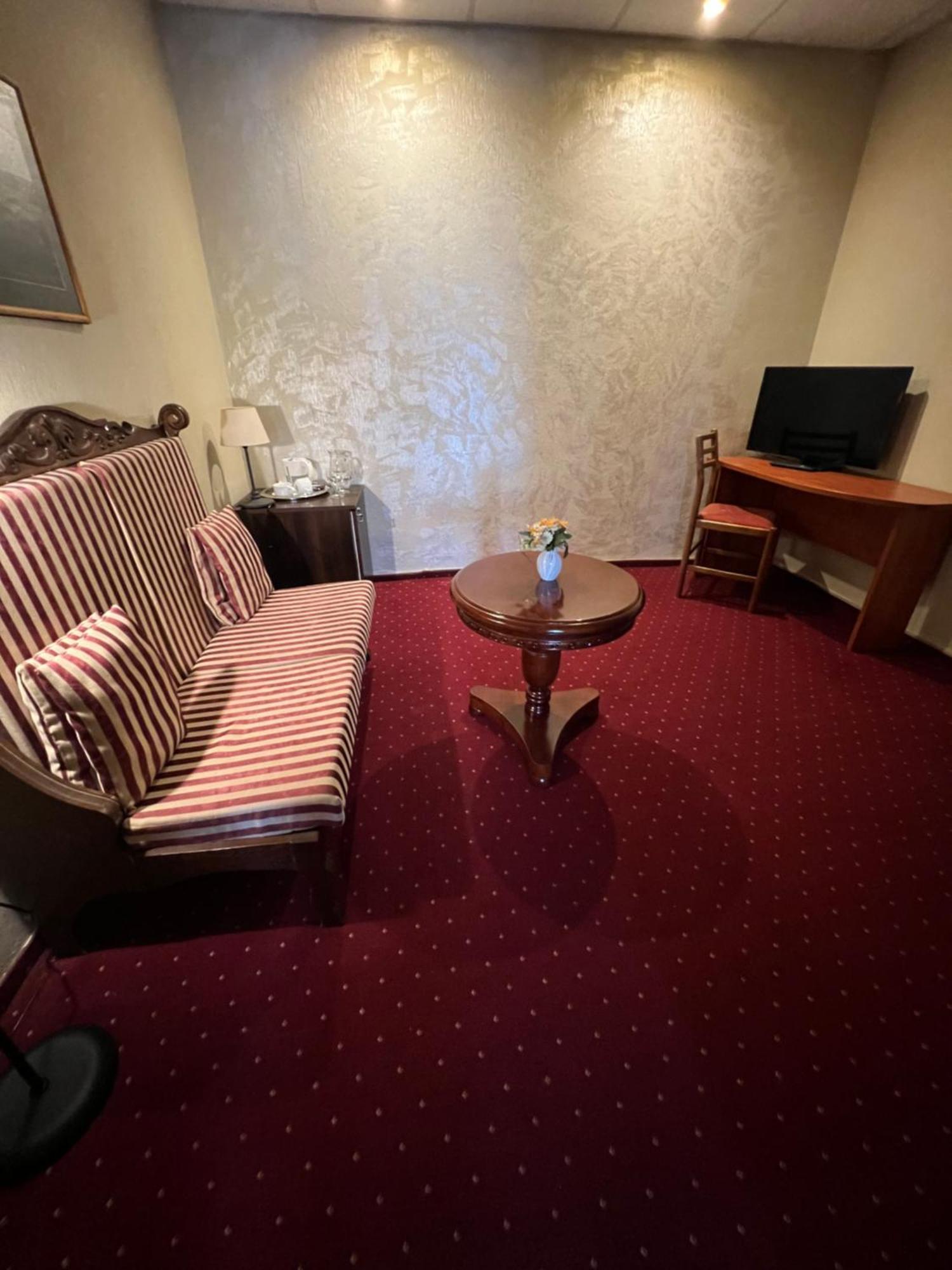 Astra Hotel Klaipėda Exteriör bild